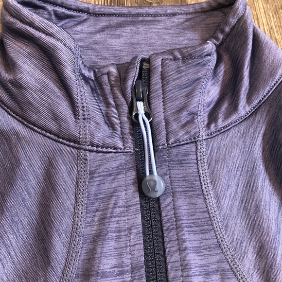 Lululemon fitted jacket sz12 - Picture 3 of 7